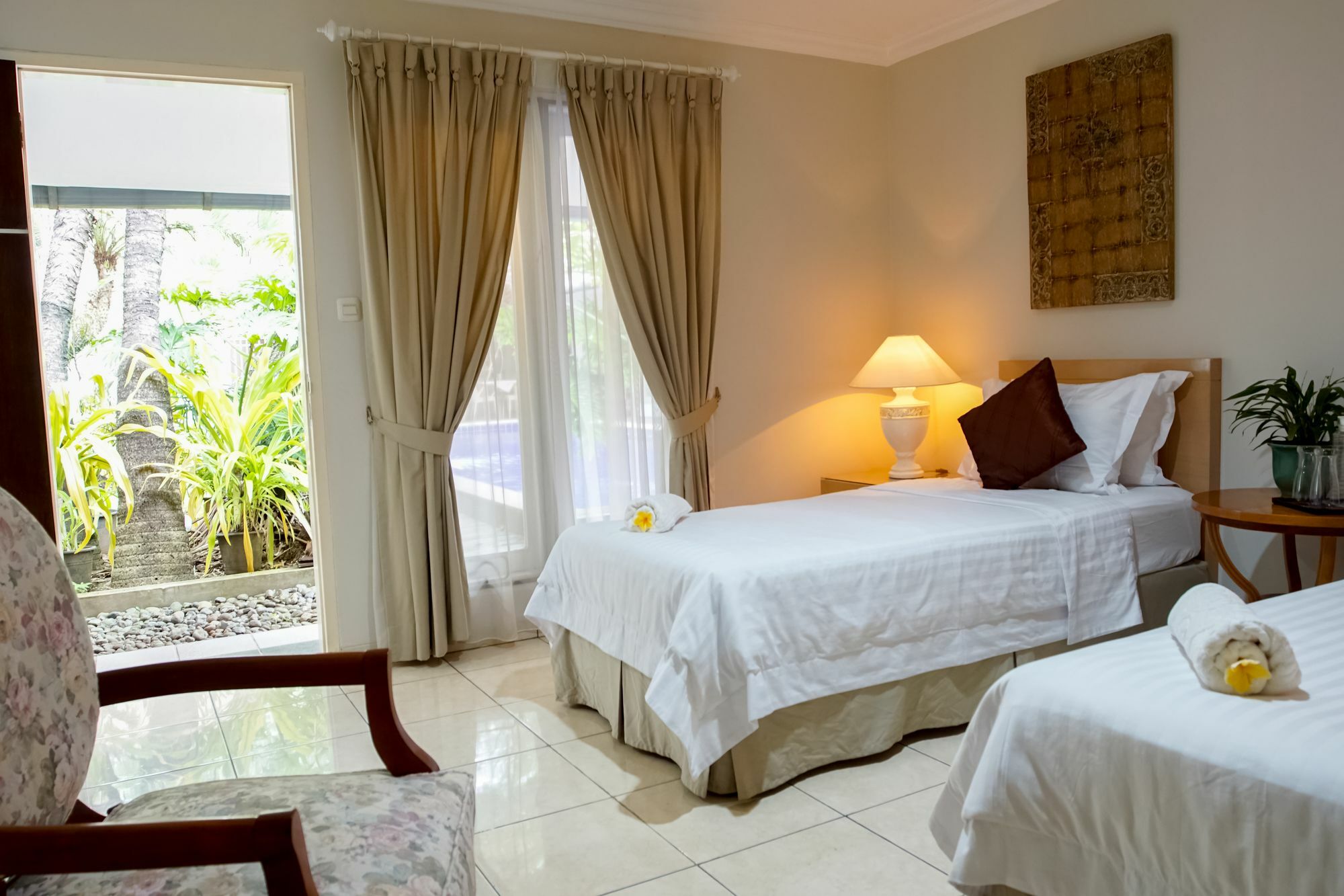 Topaz Guest House Giacarta Esterno foto